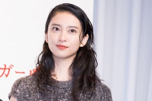 「C.C.ガールズ3」デビューお披露目記者発表会に登場した武井咲