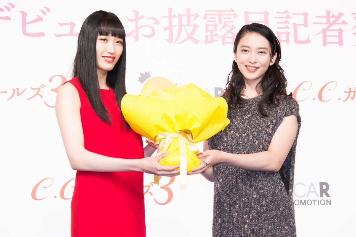 「C.C.ガールズ3」美脚ぞろいの美女がお披露目！ 武井咲＆河北麻友子が激励