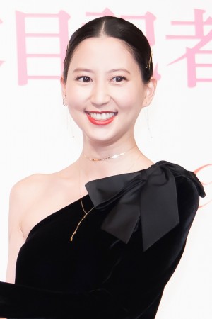 「C.C.ガールズ3」デビューお披露目記者発表会に登場した河北麻友子