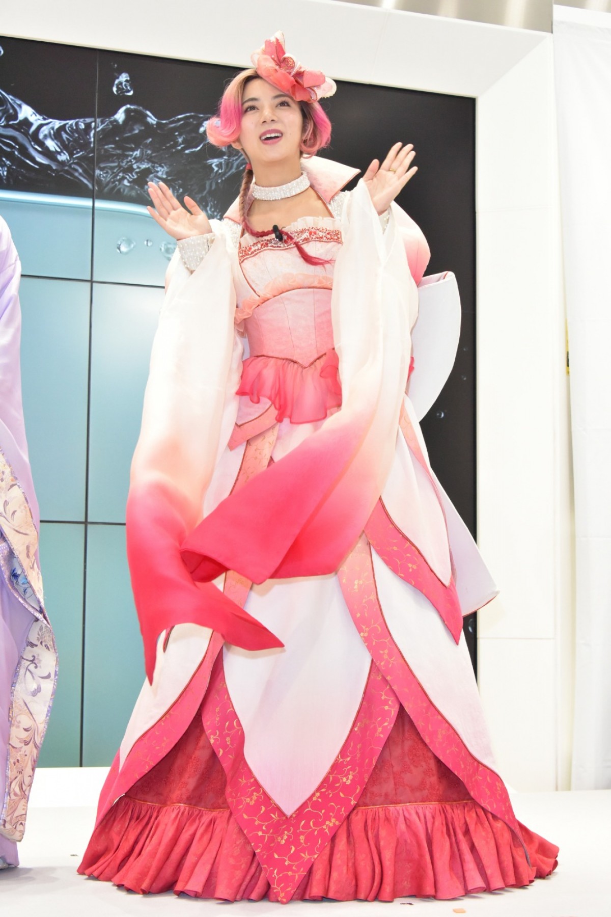 池田エライザ、“親指姫”姿をイベント初披露「スゴく楽しみにしていた」