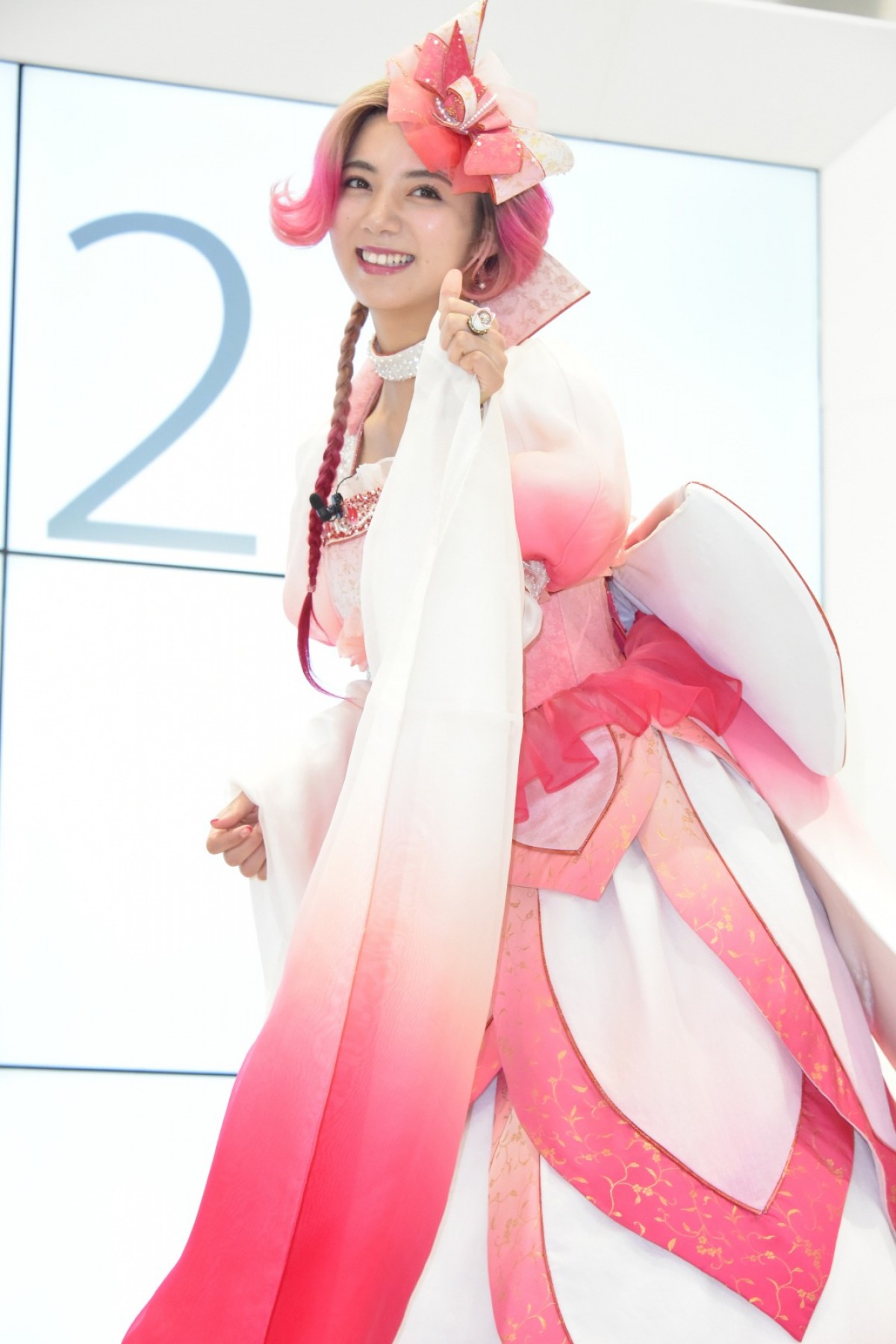 池田エライザ、“親指姫”姿をイベント初披露「スゴく楽しみにしていた」