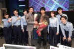 【写真】『ボイス』唐沢寿明＆伊勢谷友介、血まみれのクランクアップ！