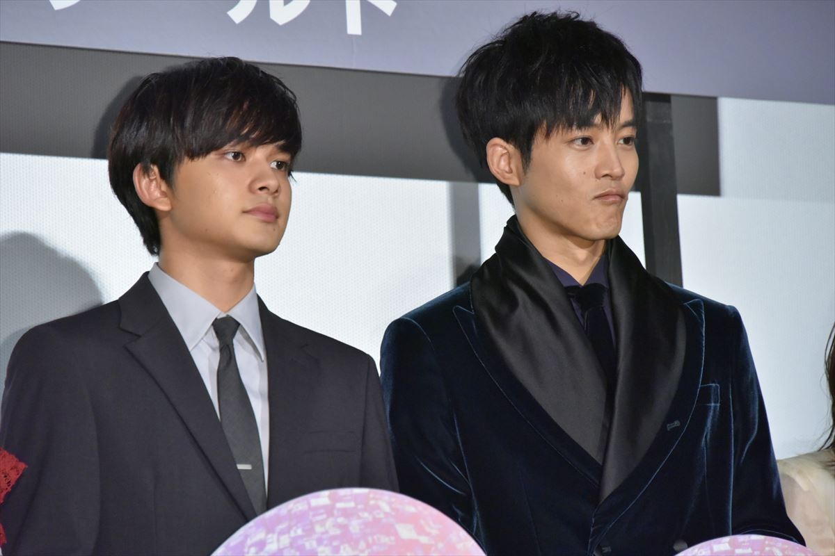 浜辺美波、10年後の福原遥は結婚すると妄想「ブーケ受け取りたい」