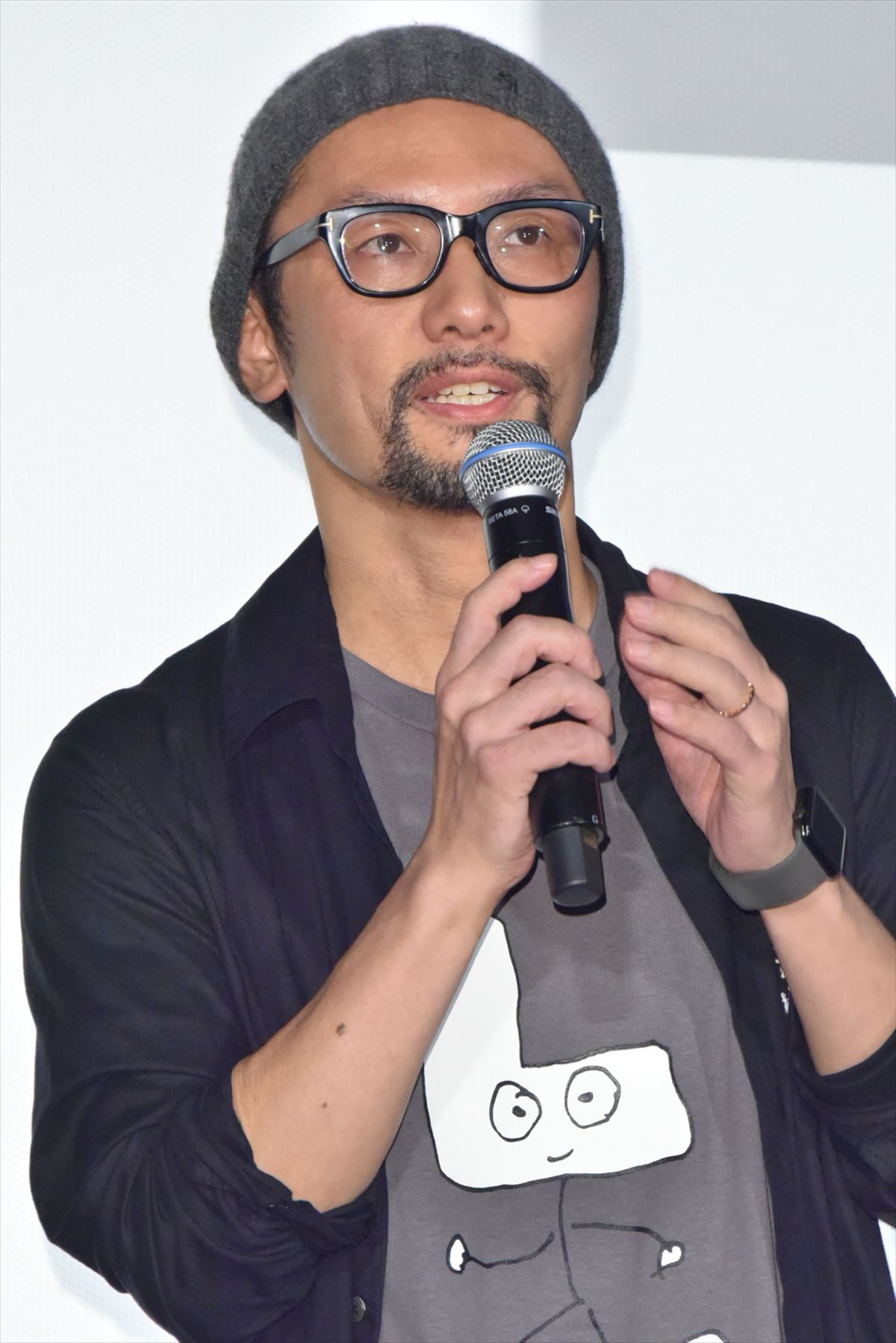 浜辺美波、10年後の福原遥は結婚すると妄想「ブーケ受け取りたい」