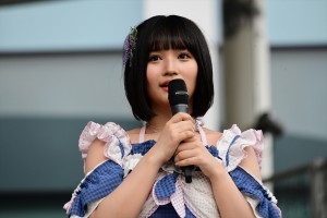 AKB48　56thシングル「サステナブル」発売記念イベントに登場した矢作萌夏