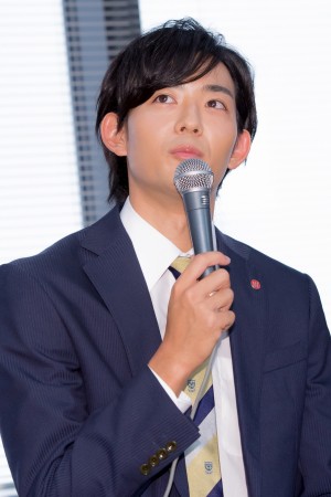 新水曜ドラマ『同期のサクラ』記者会見に登場した竜星涼