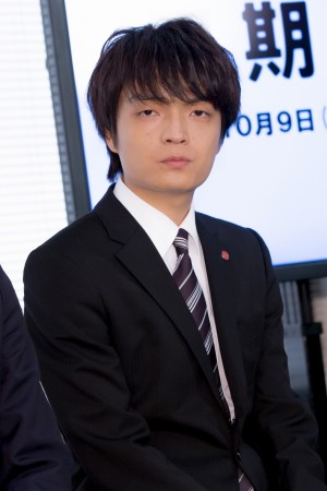 新水曜ドラマ『同期のサクラ』記者会見に登場した岡山天音