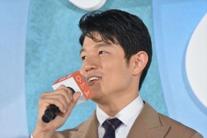 『ひとよ』ジャパンプレミア試写会に登場した鈴木亮平