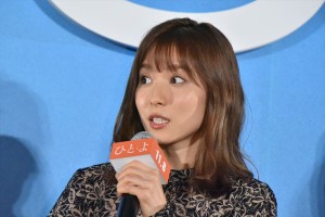 『ひとよ』ジャパンプレミア試写会に登場した松岡茉優
