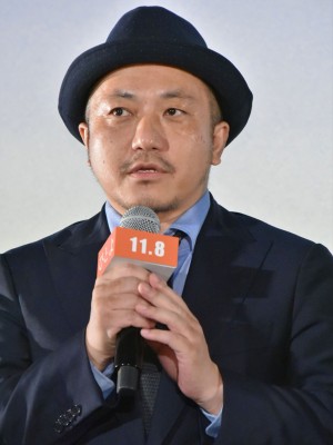 『ひとよ』ジャパンプレミア試写会に登場した白石和彌監督