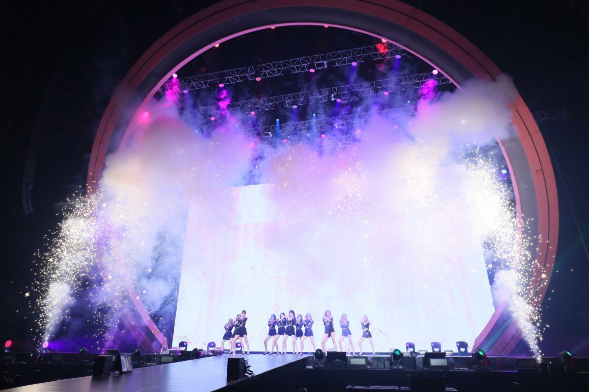 IZ*ONE、日本初ツアー千秋楽　宮脇咲良・矢吹奈子が涙で指原に「ありがとう」