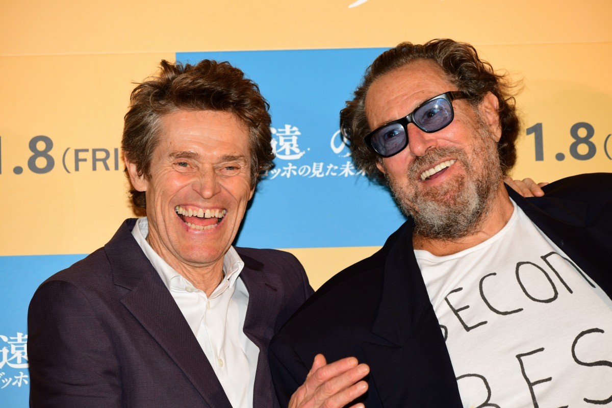 来日のウィレム・デフォー、リリー・フランキーの絶賛に照れ笑い