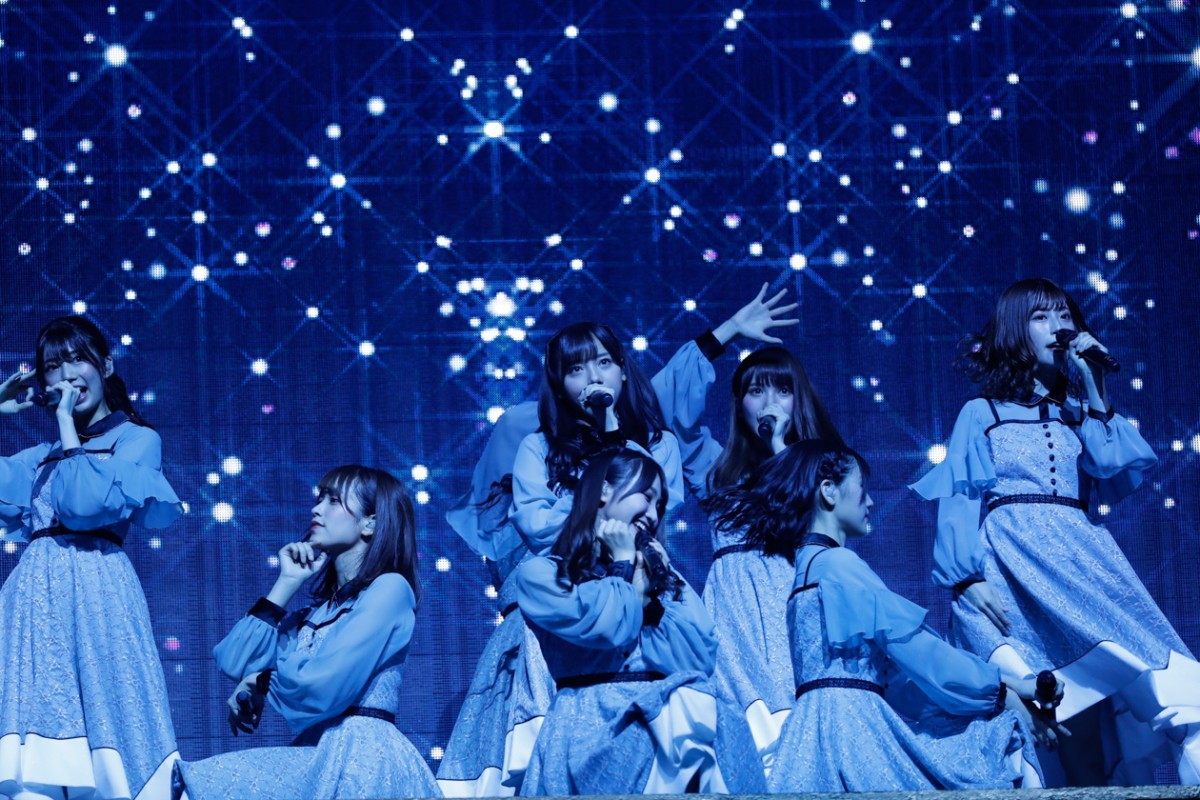 日向坂46、過去最大規模2万人を前に“ひらがな”時代も継ぐ全19曲を熱唱
