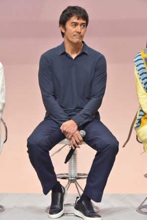 『まだ結婚できない男』製作発表に登場した阿部寛