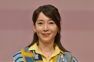 『まだ結婚できない男』製作発表に登場した稲森いずみ