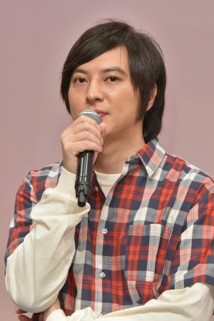 『まだ結婚できない男』製作発表に登場した塚本高史