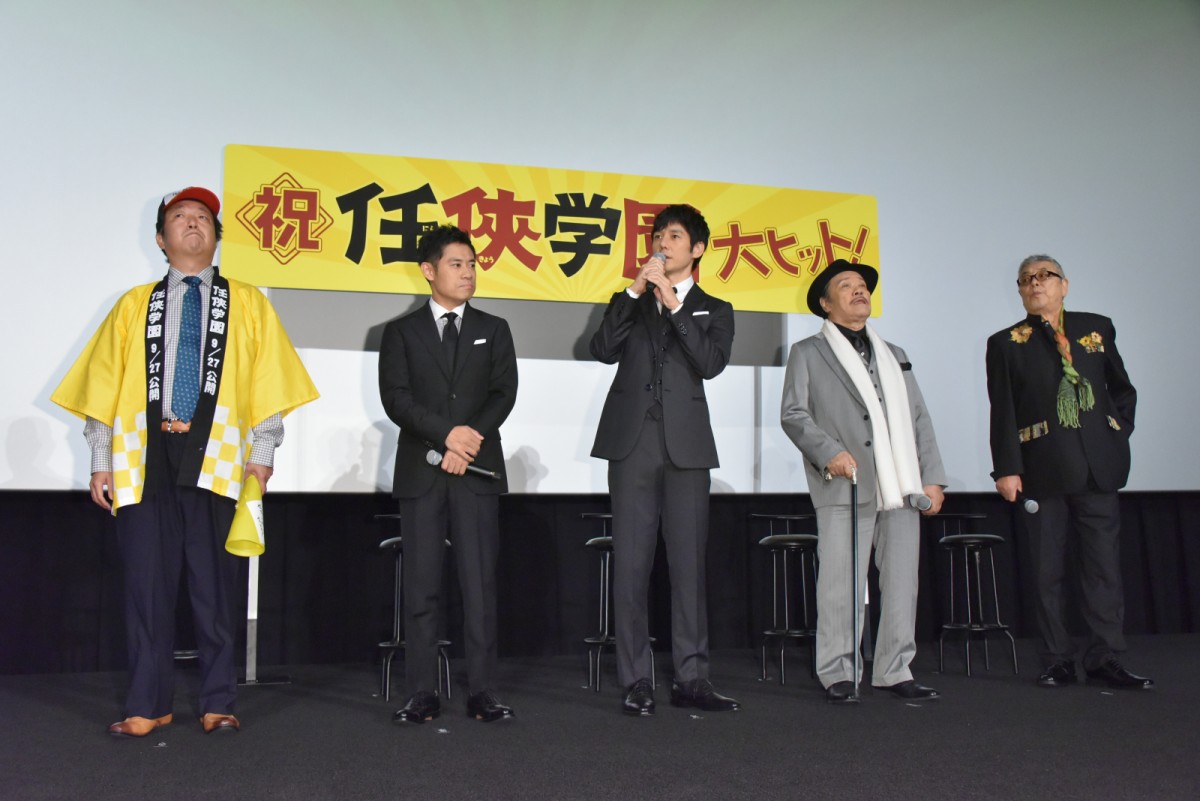 西島秀俊、西田敏行らにお悩み相談「飲みすぎてしまって…」