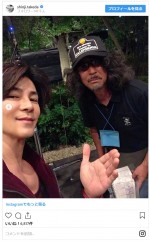 監督の三木聡と　※「武田真治」インスタグラム