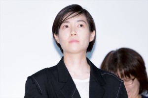 『ブルーアワーにぶっ飛ばす』完成披露プレミア上映会イベントに登場したシム・ウンギョン