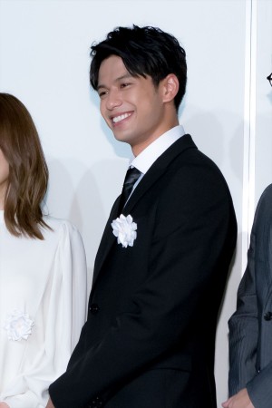 映画『蜜蜂と遠雷』囲み取材に登場した森崎ウィン