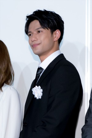 映画『蜜蜂と遠雷』囲み取材に登場した森崎ウィン