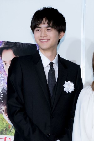 映画『蜜蜂と遠雷』囲み取材に登場した鈴鹿央士