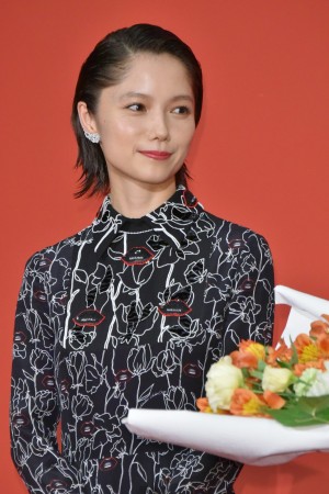 映画『真実』ジャパンプレミアに登場した宮崎あおい