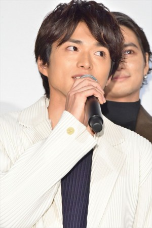 『HiGH＆LOW THE WORST』初日舞台挨拶に登場した白洲迅