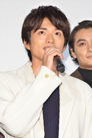 『HiGH＆LOW THE WORST』初日舞台挨拶に登場した白洲迅