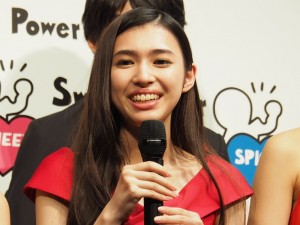 「Sweet Power Special Event “colors”」に登場した長見玲亜