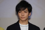 土曜ドラマ『俺の話は長い』完成披露試写会に出席した生田斗真