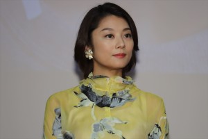 土曜ドラマ『俺の話は長い』完成披露試写会に出席した小池栄子