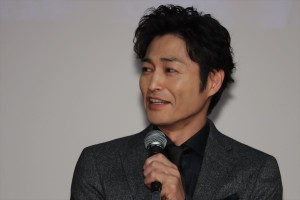 土曜ドラマ『俺の話は長い』完成披露試写会に出席した安田顕