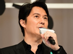 『マチネの終わりに』完成披露試写会に登場した福山雅治