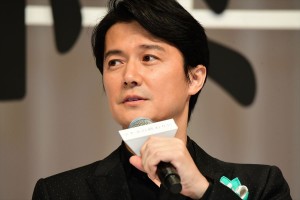 『マチネの終わりに』完成披露試写会に登場した福山雅治