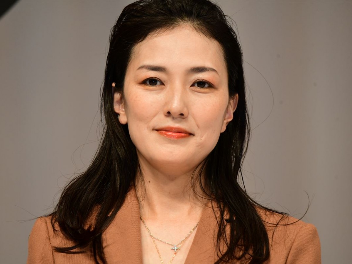 福山雅治、“同い年”石田ゆり子との25年ぶり共演は「運命」