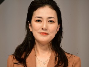 『マチネの終わりに』完成披露試写会に登場した板谷由夏