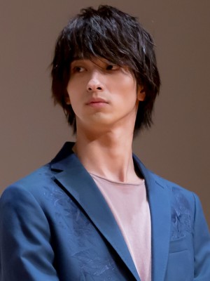 金曜ドラマ『4分間のマリーゴールド』キャスト舞台挨拶に登場した横浜流星