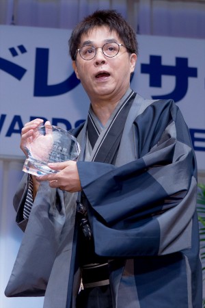 「第32回 日本 メガネ ベスト ドレッサー賞」表彰式・記者会見に出席した立川志らく