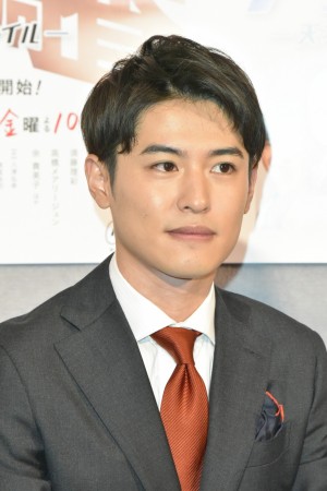 ドラマ10『ミス・ジコチョー～天才・天ノ教授の調査ファイル～』会見に登場した堀井新太