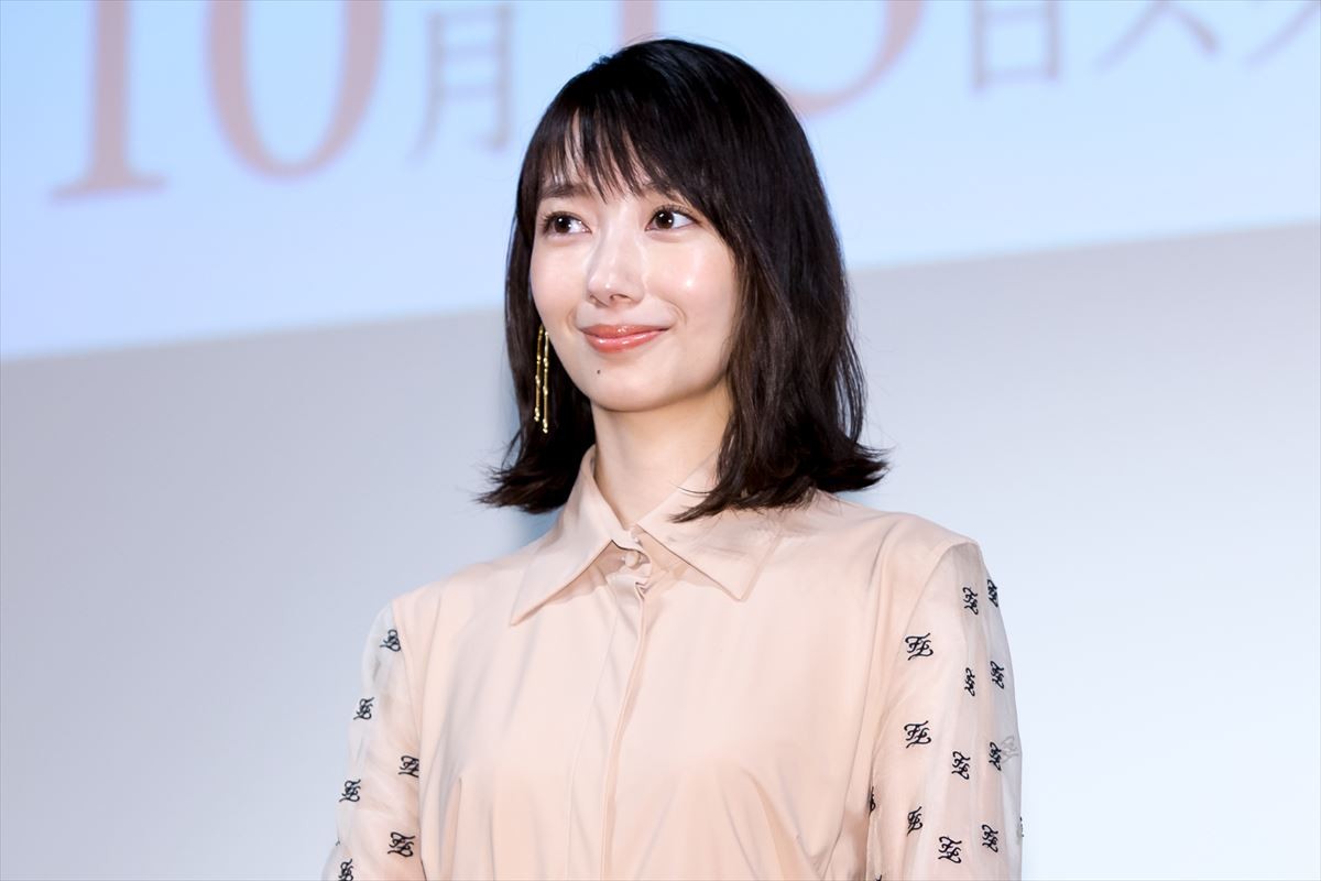 波瑠、“あなそれ”チーム再集結に「安心」