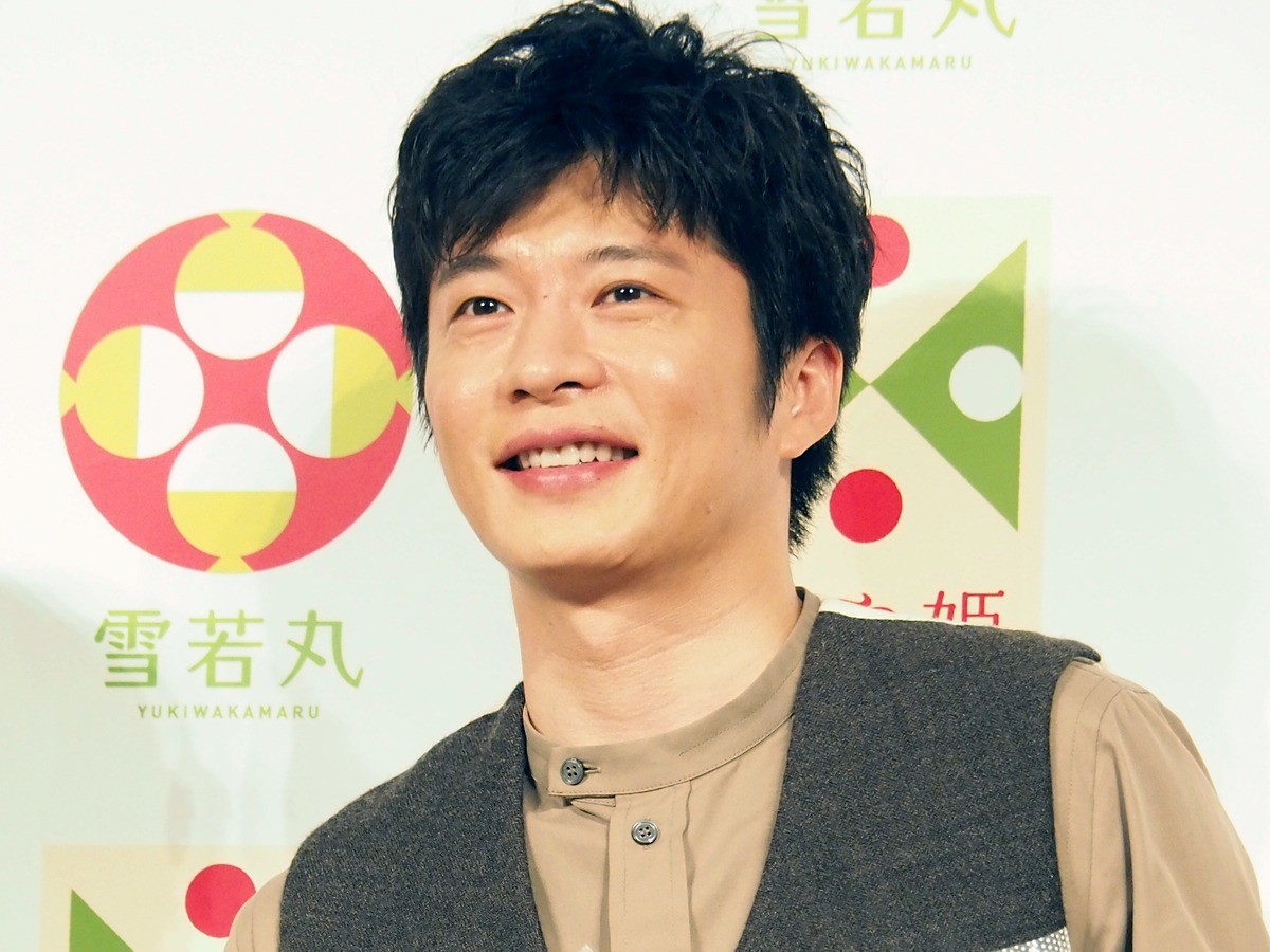 田中圭、自宅の食卓にふれ「ちびたちも喜んで食べる」とニッコリ