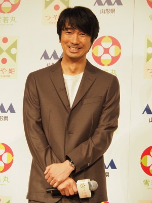 『つや姫』10周年記念イベントに登場した眞島秀和