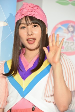 「鬼カワイイ岡山市」 プロモーション動画完成試写および公式VTuberHINAKOデビュー記者会見に登場した桜井日奈子