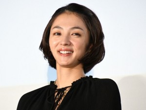 映画『最高の人生の見つけ方』公開初日舞台挨拶に登場した満島ひかり