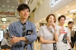 『10万円でできるかな』に出演する（左から）戸塚純貴、米倉涼子、藤森慎吾