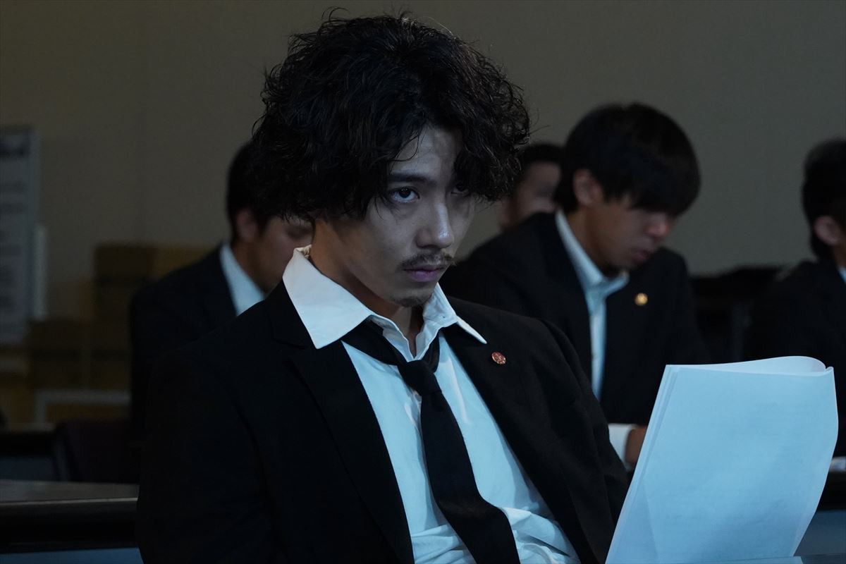 『ニッポンノワール』初回 賀来賢人vs工藤阿須加 “壮絶アクション”に視聴者驚き