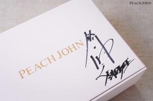 「鈴木伸之×『PEACH JOHN』」