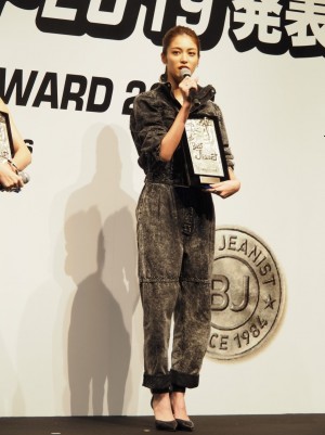 第36回ベストジーニスト2019 発表会に登場した楓（E‐girls）