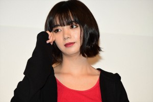 『左ききのエレン』制作発表会に登場した池田エライザ